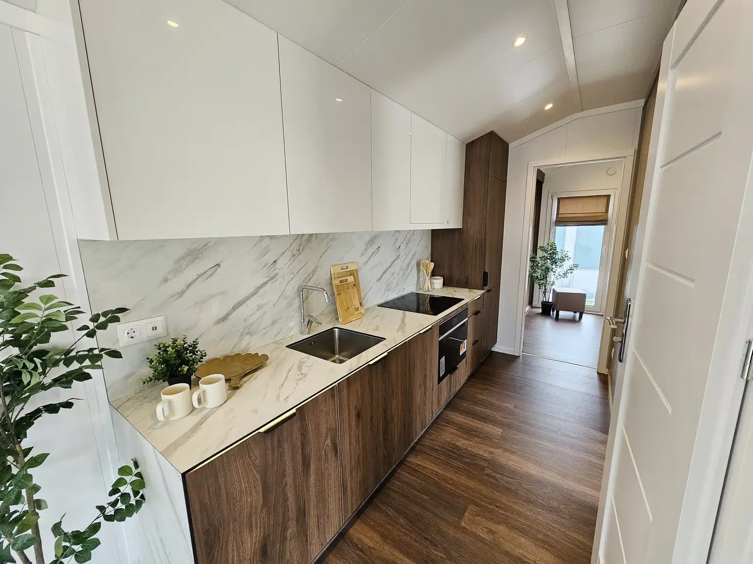Casa Móvel AU RODRI Negra XL - Image 8